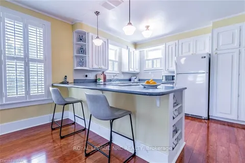 3959 NIAGARA RIVER Pkwy, Fort Erie, ON L0S 1S0