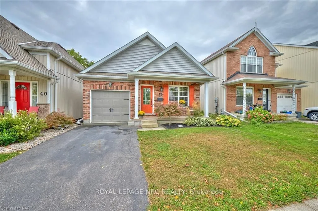 42 CHICORY Cres, St. Catharines, ON L2R 0A5