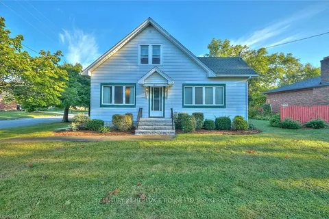 205 MURRAY St, Fort Erie, ON L2A 2B7