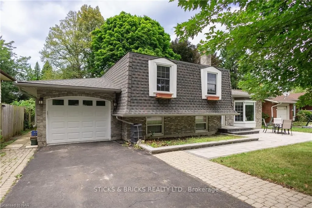477 DORCHESTER St, Niagara-on-the-Lake, ON L0S 1J0