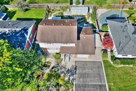 15 KING St, Fort Erie, ON L2A 3Z3