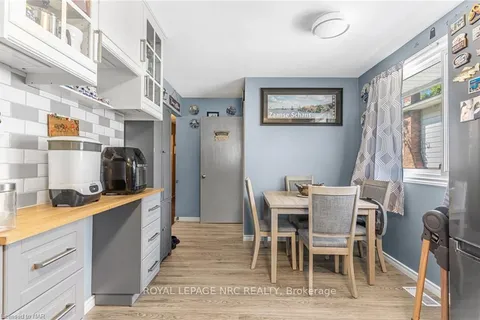 7563 REDHAVEN Cres, Niagara Falls, ON L2G 7H6