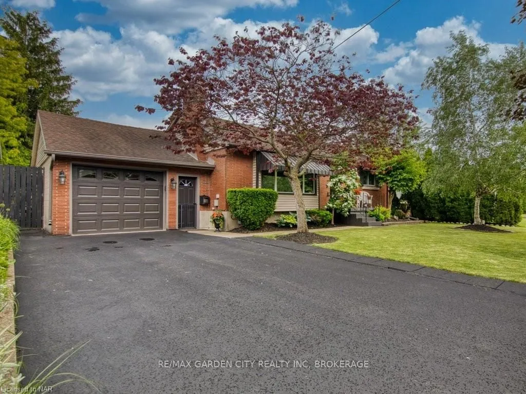 3480 CALLAN St, Niagara Falls, ON L2G 6K9