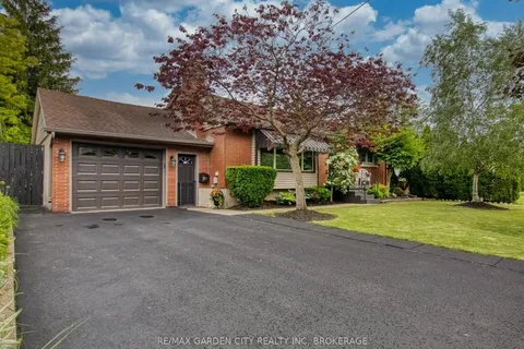 3480 CALLAN St, Niagara Falls, ON L2G 6K9