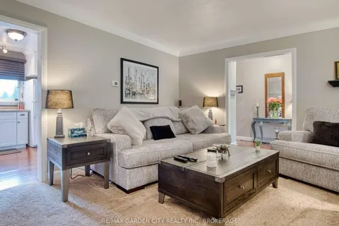 3480 CALLAN St, Niagara Falls, ON L2G 6K9