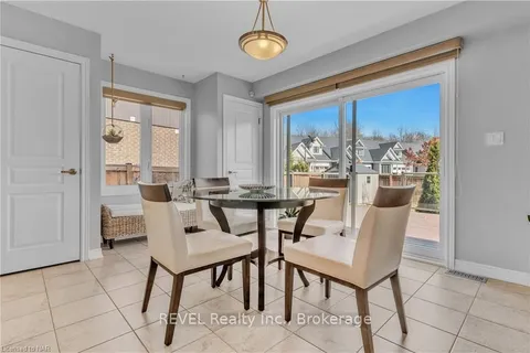 9349 MADISON Cres, Niagara Falls, ON L2H 0M3