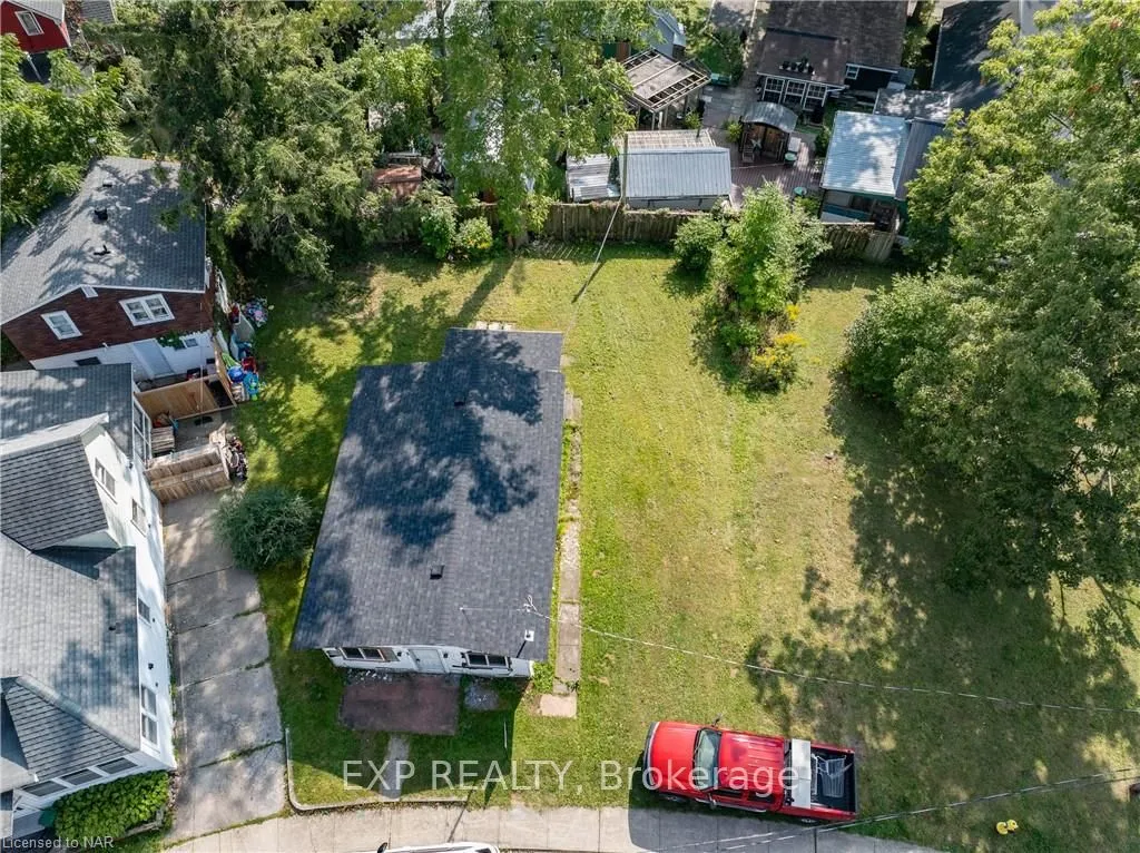 196 LINCOLN Rd, Fort Erie, ON L0S 1B0