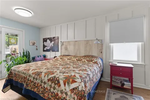 236 NORTH St, Fort Erie, ON L2A 3R8