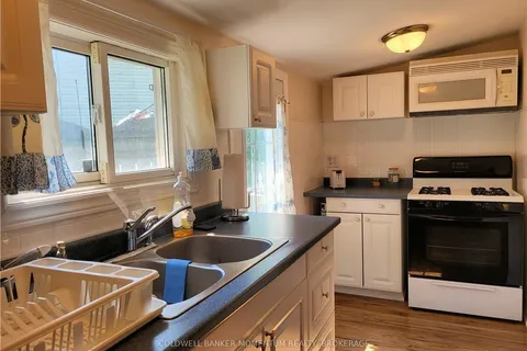 380 WASHINGTON Rd, Fort Erie, ON L2A 4K4