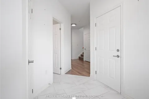 1478 MARINA Dr, Fort Erie, ON L2A 0C7