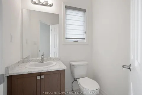 1478 MARINA Dr, Fort Erie, ON L2A 0C7