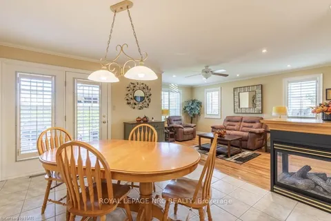 20 METCALFE St, Thorold, ON L2V 2Z8