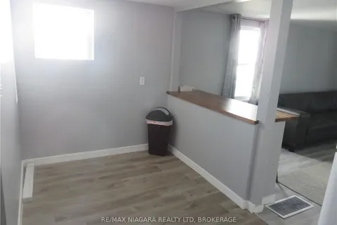 149 KNOLL St, Port Colborne, ON L3K 5B2