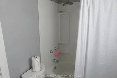 149 KNOLL St, Port Colborne, ON L3K 5B2