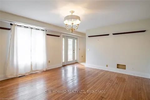 1429 GARRISON Rd, Fort Erie, ON L2A 1P7