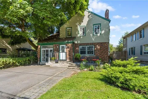 18.5 THOMAS St, St. Catharines, ON L2R 6L6