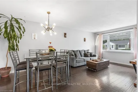 50 BUNTING Rd, St. Catharines, ON L2P 1Z3