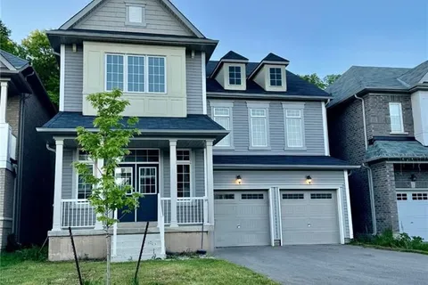 8635 CHICKORY Tr, Niagara Falls, ON L2H 3S4