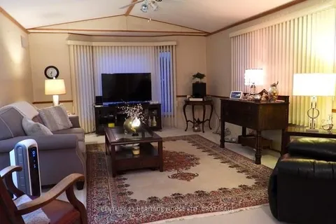 3033 TOWNLINE Rd, Fort Erie, ON L0S 1S1