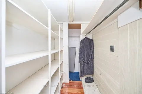 3595 SWITCH Rd, Fort Erie, ON L0S 1S0