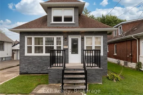 4584 SIXTH Ave, Niagara Falls, ON L2E 4T3