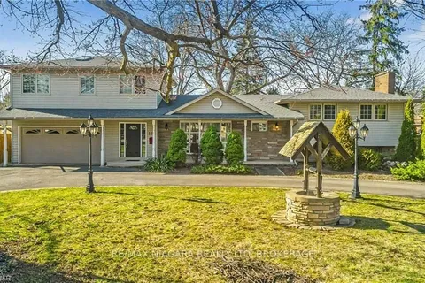 375 MISSISSAUGA St, Niagara-on-the-Lake, ON L0S 1J0