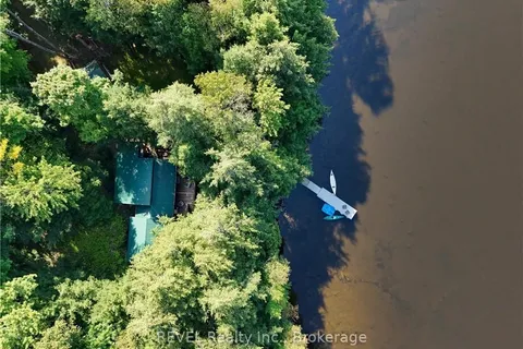 1077 RIGNALLS Rd, Bracebridge, ON P1L 1X1