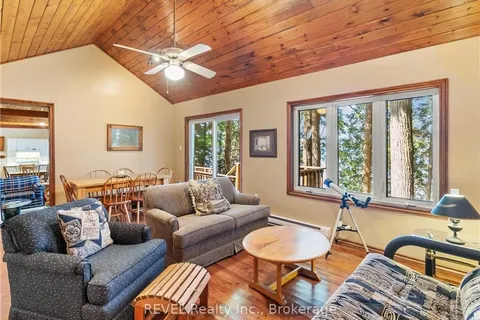 1077 RIGNALLS Rd, Bracebridge, ON P1L 1X1