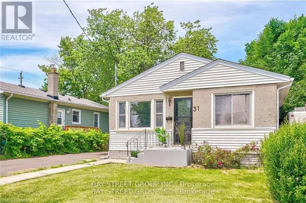 31 WARREN Rd, St. Catharines, ON L2P 1K7