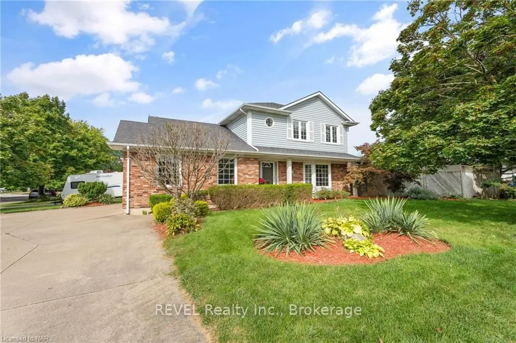 105 DOROTHY St, St. Catharines, ON L2N 6Z6