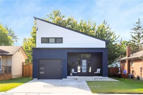 3217 DORCHESTER Rd, Niagara Falls, ON L2J 2Z9