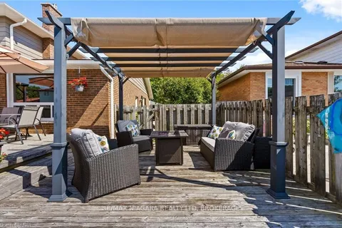 40 GASPARE Dr, Port Colborne, ON L3K 2V2