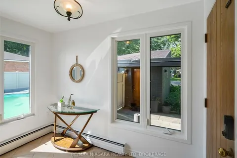 13 LAKEWOOD Cres, Port Colborne, ON L3K 2S9