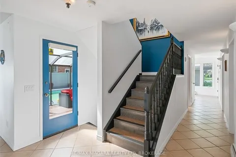 13 LAKEWOOD Cres, Port Colborne, ON L3K 2S9