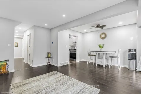 201 WINDSOR St, Welland, ON L3C 7E3