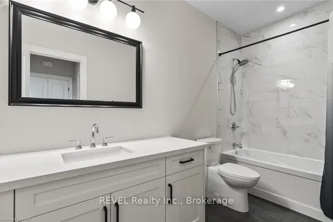 1849 FOUR MILE CREEK Rd, Niagara-on-the-Lake, ON L0S 1J0