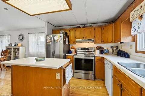 3033 TOWNLINE Rd, Fort Erie, ON L0S 1S1