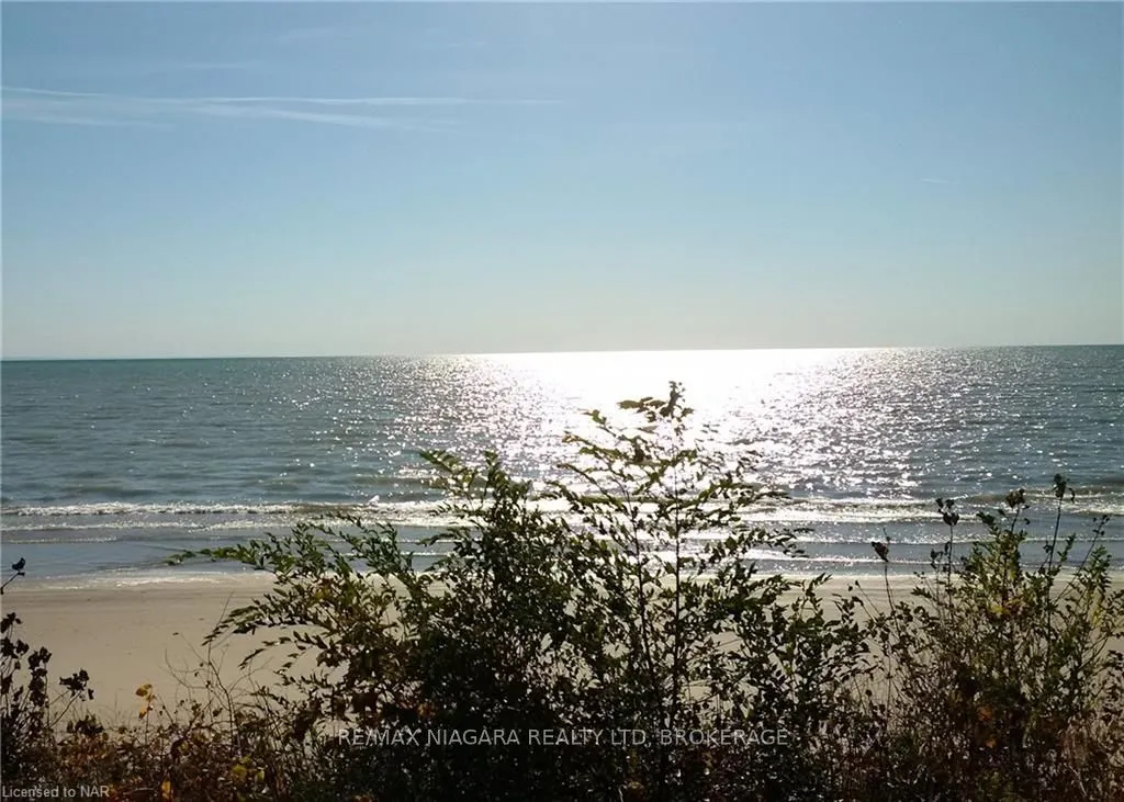 11705-6 LAKESHORE Rd, Wainfleet, ON L3K 5V4