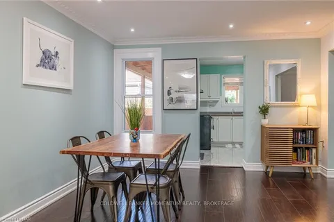 147 LOTTRIDGE St, Hamilton, ON L8L 6V5