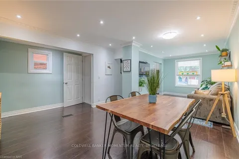 147 LOTTRIDGE St, Hamilton, ON L8L 6V5