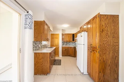 78 GRAM Ave, Welland, ON L3C 1H6