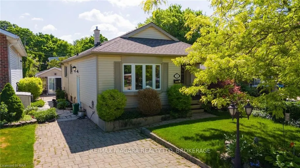 70 MARGERY Ave, St. Catharines, ON L2R 6K1