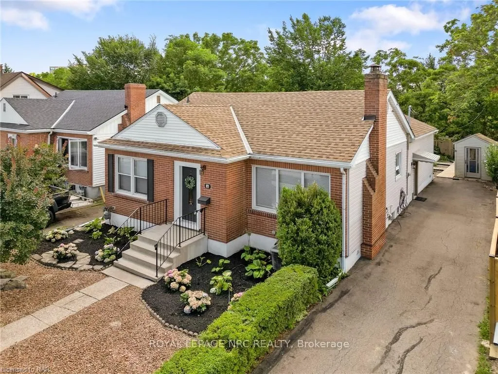 6 CLIFF Rd, St. Catharines, ON L2R 3W1