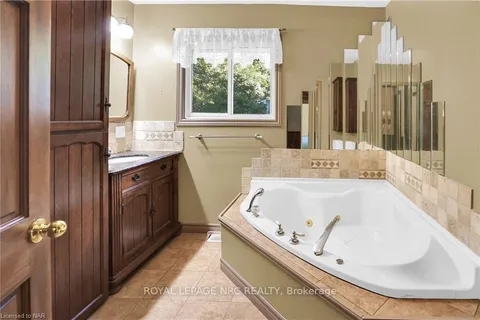 4061 FIRELANE 13, Port Colborne, ON L0S 1R0