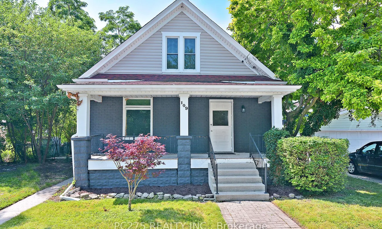 109 Mary St, Sarnia, ON N7T 1Y5
