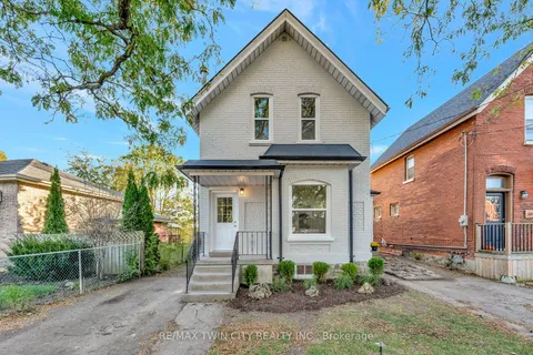 102 Grand River Ave, Brantford, ON N3T 4X4