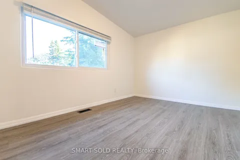 6446 Sherwood Rd, Niagara Falls, ON L2E 5M1