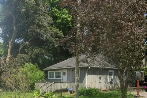 7125 LAKE St, Hamilton Township, ON K0L 1E0