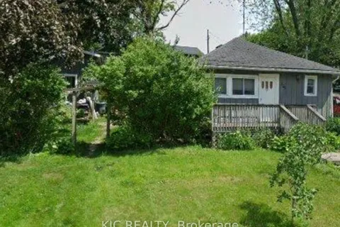 7125 LAKE St, Hamilton Township, ON K0L 1E0