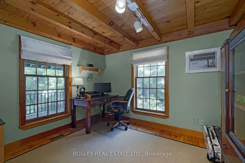 2 Leader Dr, Mono, ON L9W 6M6